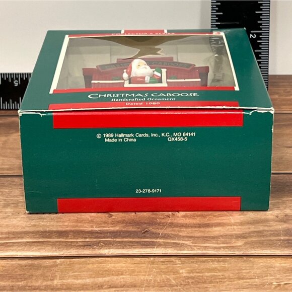 1989 HALLMARK KEEPSAKE ORNAMENT QX458-5 CHRISTMAS CABOOSE SANTA TRAIN - Picture 4 of 9